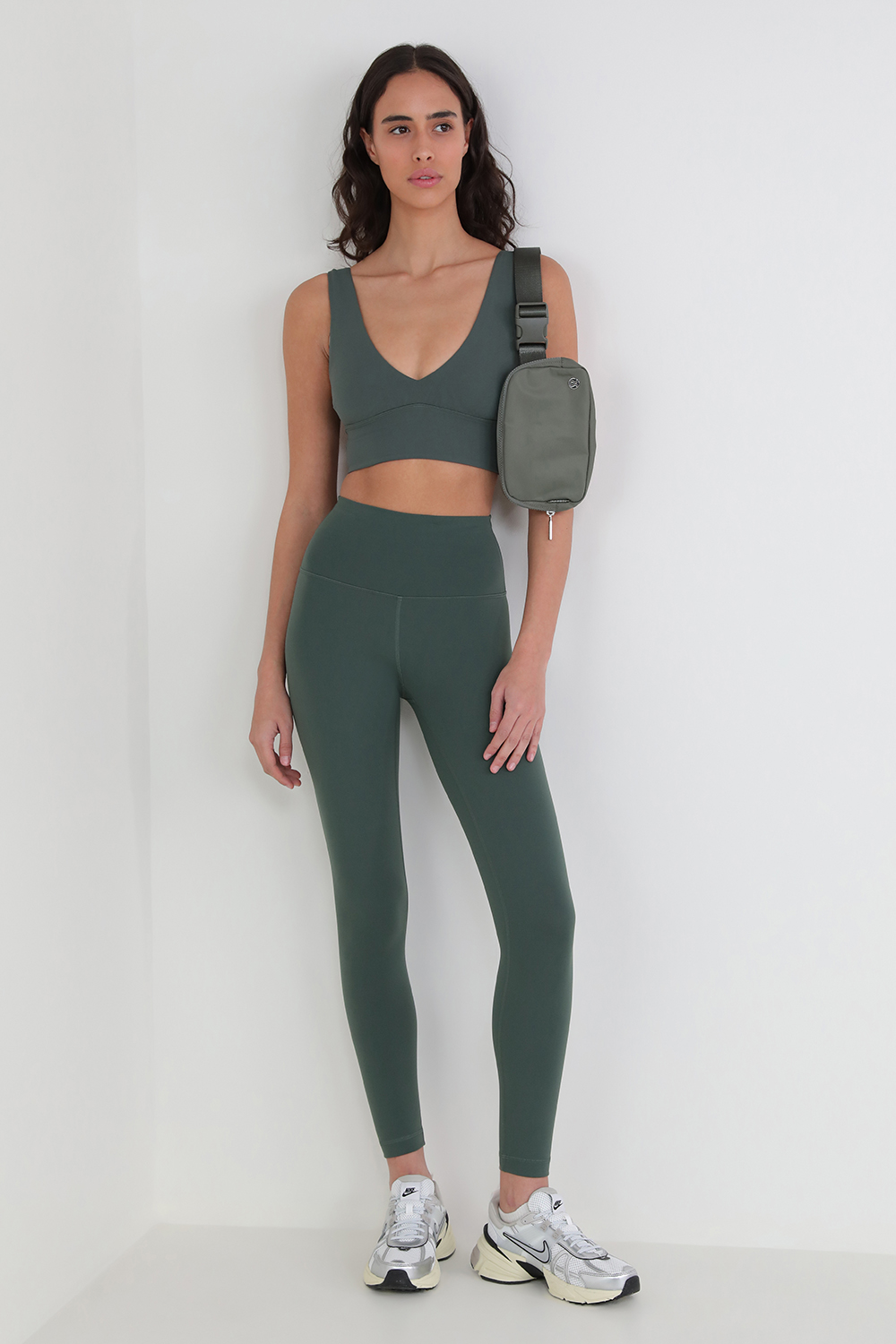 Align V Neck Bra C/D